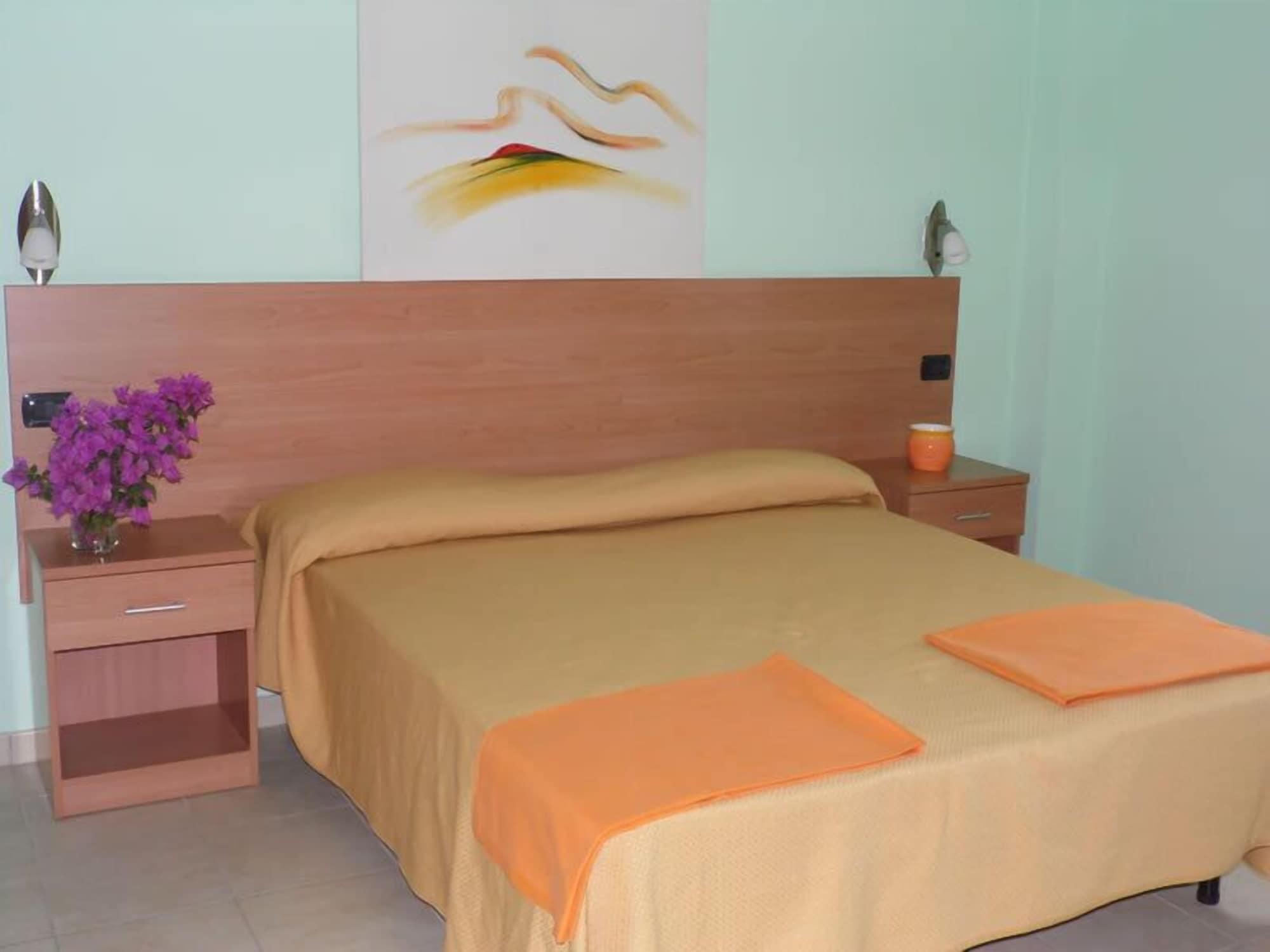 Medimare Residence Club Patti Esterno foto